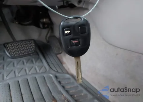 2004 Lexus Es 330 from USA, damaged, VIN JTHBA30G540016946